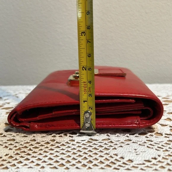 Women’s red leather wallet - Picture 11 of 11